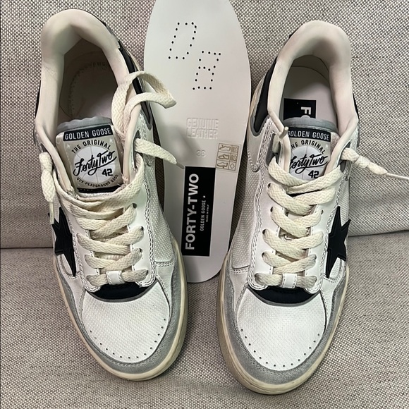 Golden Goose Women’s Forty2 - Picture 2 of 12